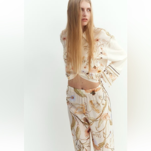 NWT H&M FLORAL-MOTIF SHIRT - Picture 5 of 9